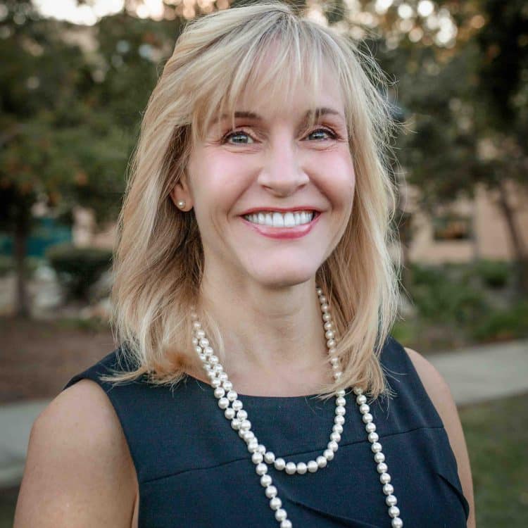 Dr. Linda Johnstone Headshot
